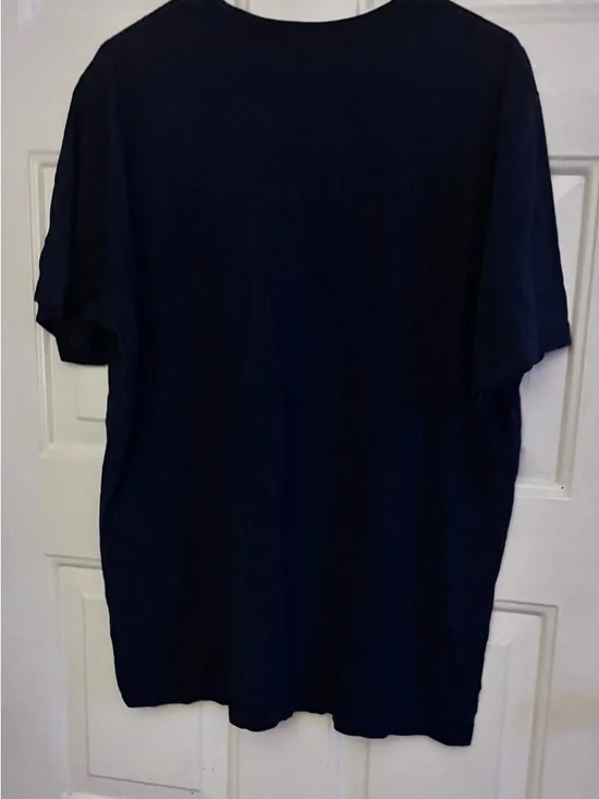 Levi's Navy Short-Sleeve Tee with Cream Logo - Picture 3 of 4